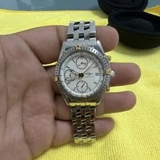 Breitling Chronomat Chronograph Date White Dial Two-Tone 39mm 100m 4