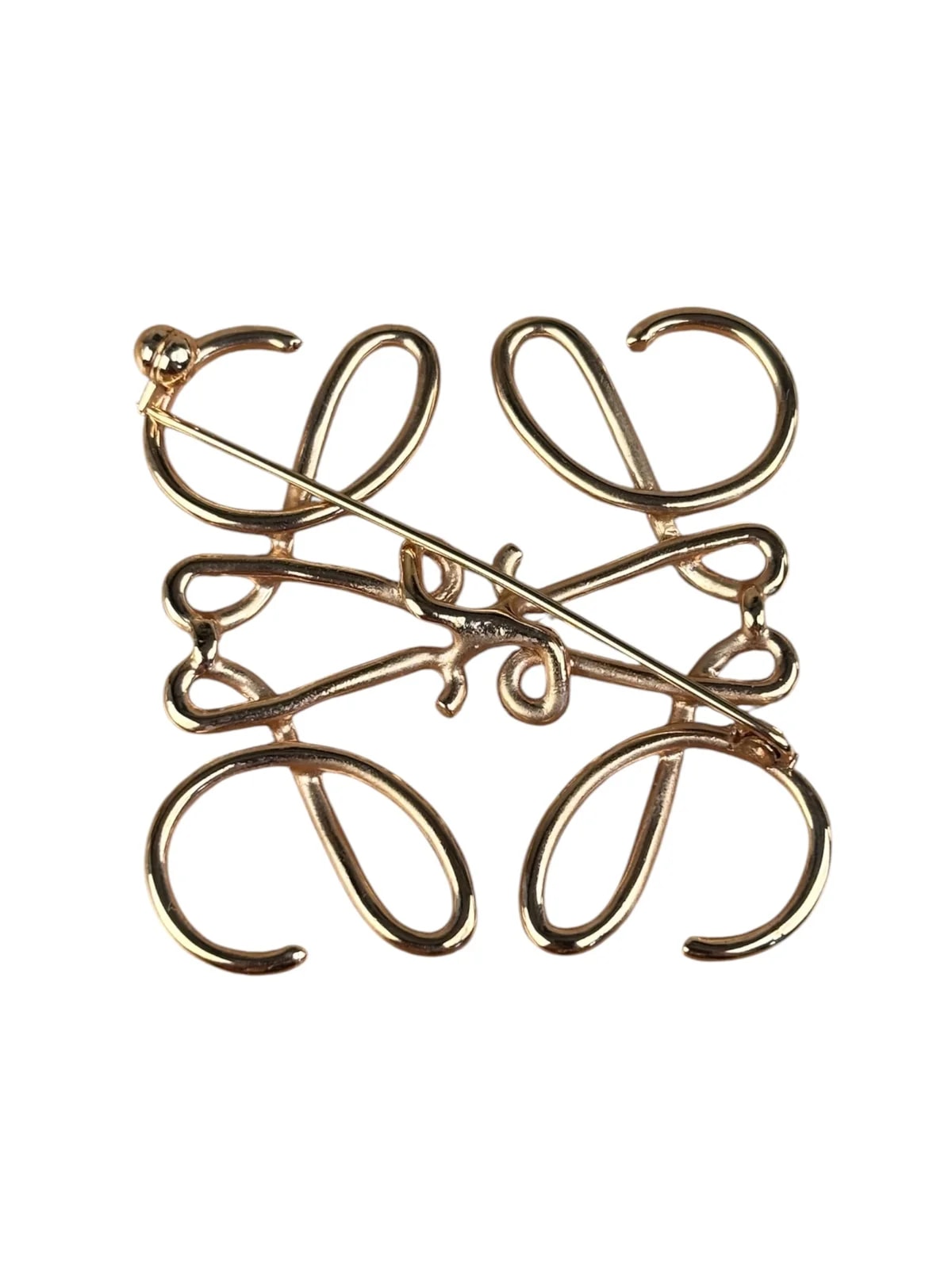 Loewe Brooch 2