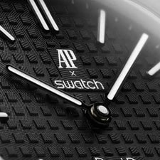 Swatch X AP Royal Pop Noir et Blanc Black White Pocket 4