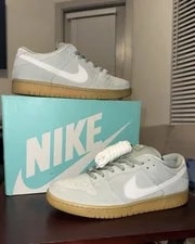 Nike SB — Nike SB Dunk Low Horizontal /Island Gum — Sneaker — resale