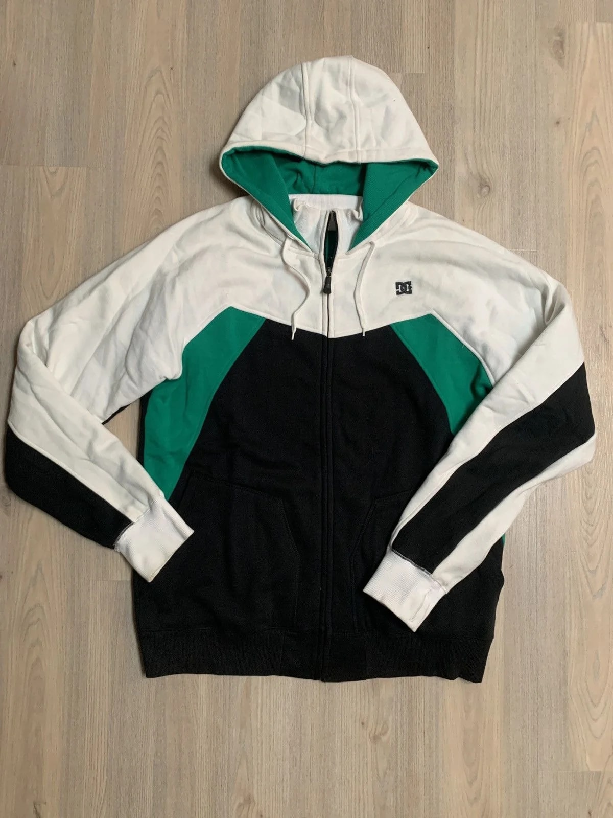 DC Shoes Double Thick Hoodie Streetwear y2k — streetwear — resale