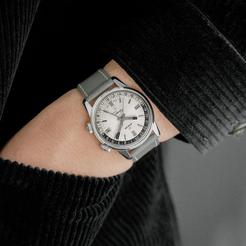 1960s Enicar Sherpa Jet 33 Ref. 126/002 With Silver Dial 2