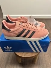 Size 8.5 - Adidas Gazelle Glow Aurora 4