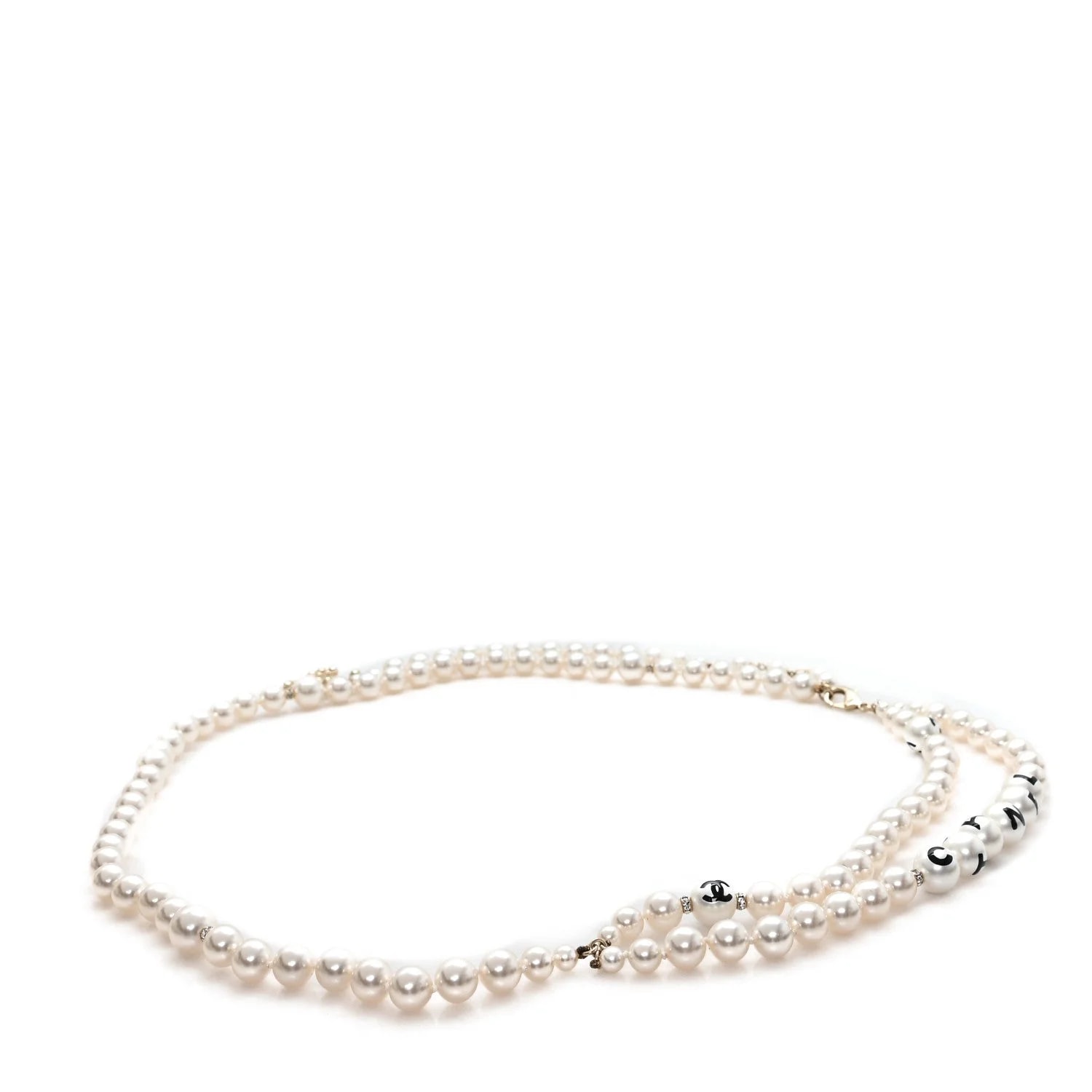 Chanel — Coco's Pearls Logo Belt 85 34 Pearly — Accessory — resale