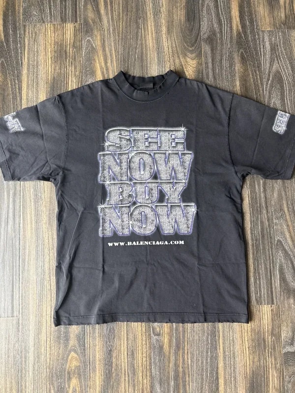 Balenciaga — Balenciaga Snbn T-Shirt Large Fit — streetwear — resale