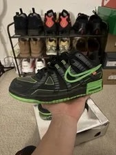 Off-White — Off-White Dunks Size 10 and Preowned With Box Extra Laces — Sneaker — resale