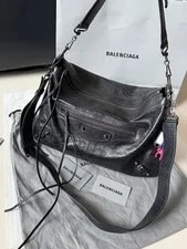 Balenciaga — Balenciaga le City Moto M Wrinkled Crossbody Duty Paid — Handbag — resale