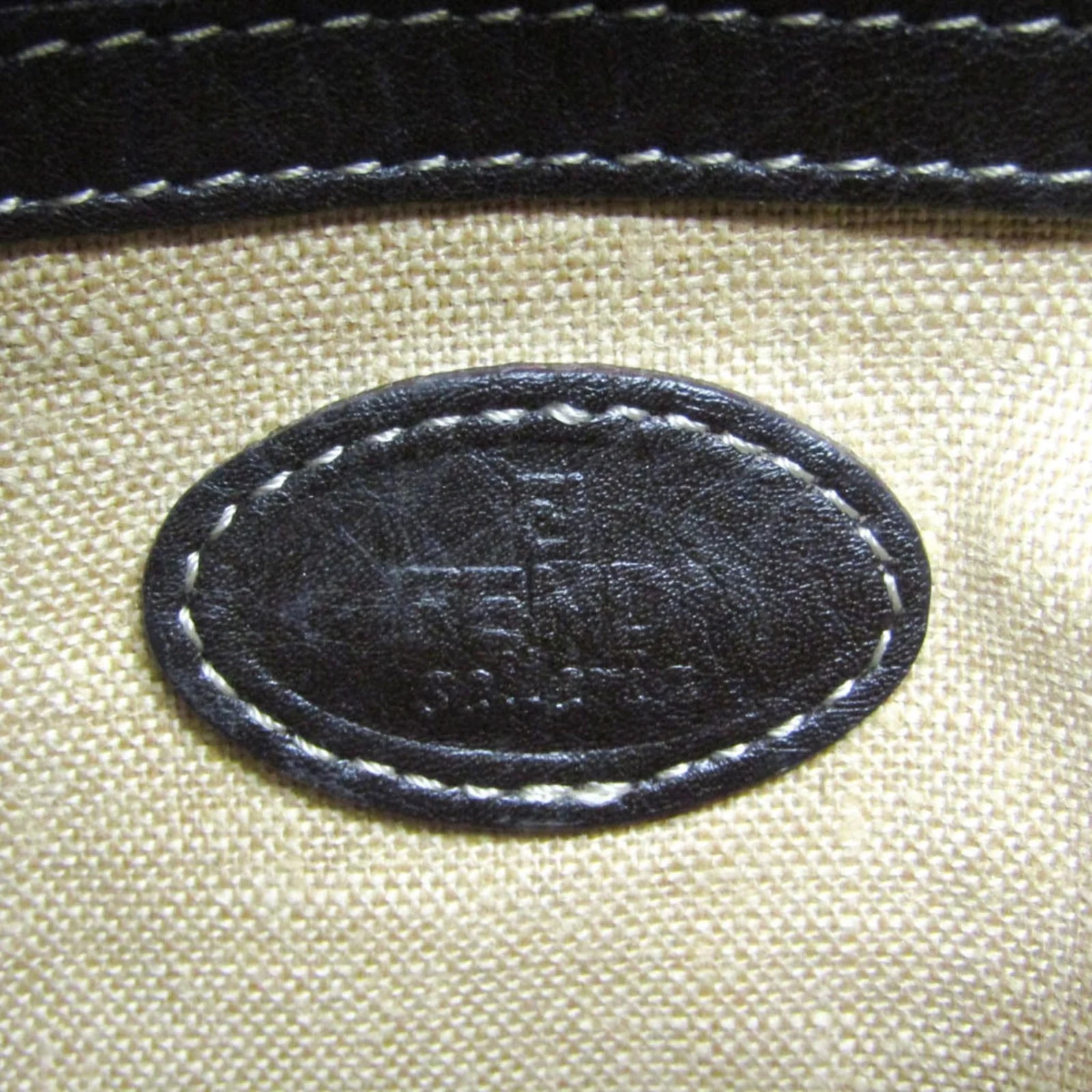 Fendi Zip Messenger 4