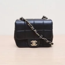 Chanel 23A CF Flap 18cm P206234322 2