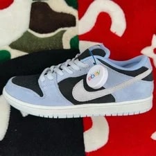 Nike SB — Nike SB Dunk Low HF3063-400 — Sneaker — resale