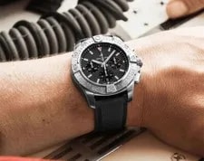 Breitling Avenger B01 Chronograph 44 - AB0147101B1X1 2