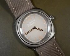 Panerai — Panerai Radiomir Tre Giorni PAM01350 Complete Set 2025 With Extra Strap — Watch — resale