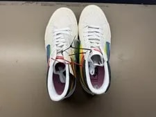 New With Box Vans Skate Sk8 Hi Pride 4