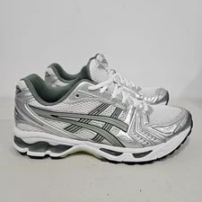 Asics Gel-Kayano 14 Size US 9 4
