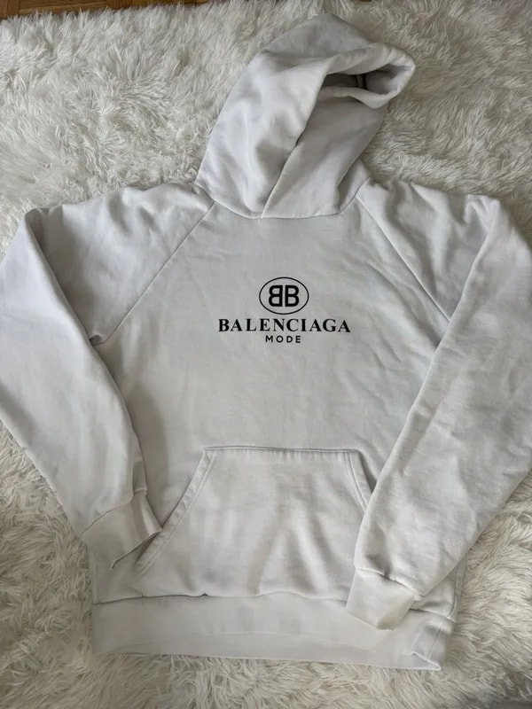 Balenciaga Mode Hoodie 3