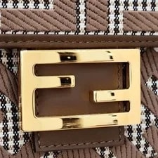 Fendi Baguette (8BR600) 2