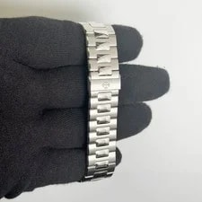 Patek Philippe Nautilus 40mm Charcoal Gray Dial Ref# 5711/110P-001 4