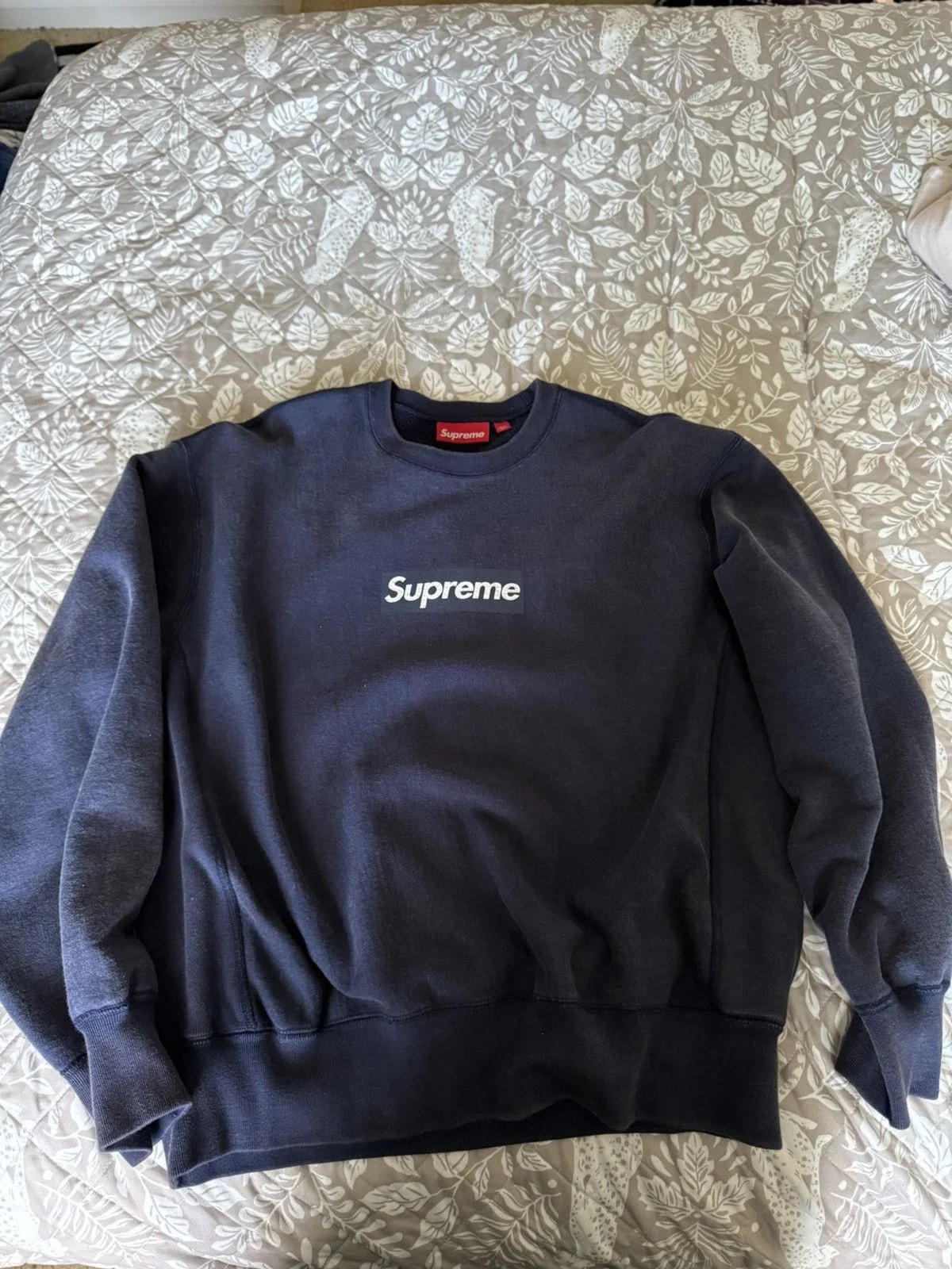 Supreme Washed Box Logo Crewneck 2
