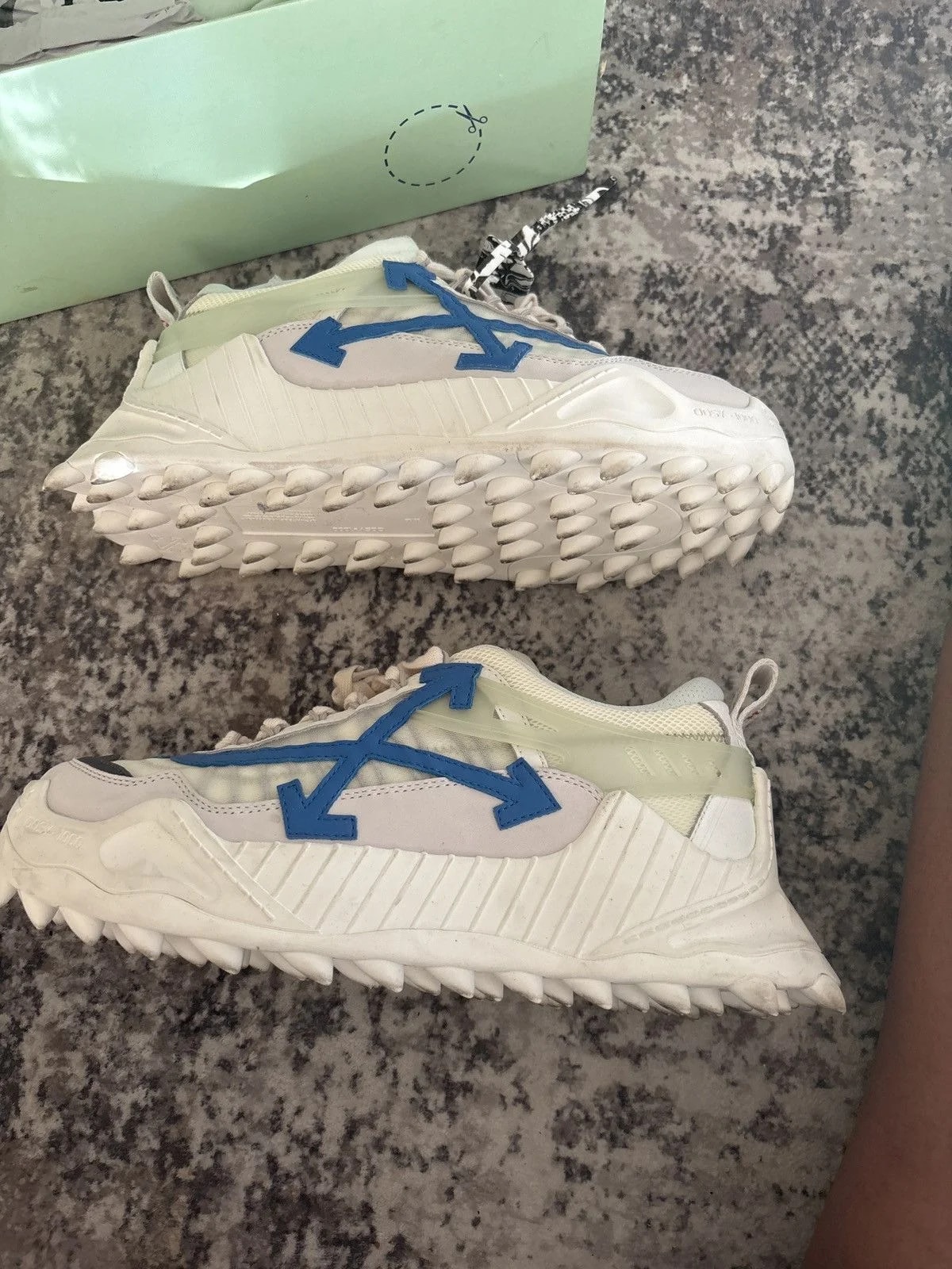 Off-White Odyssey 2