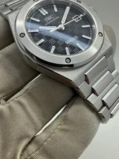 2025 IWC Ingenieur Automatic 40mm Stainless Steel Black Dial IW328901 B+P 3