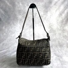 Fendi Mamma Baguette One Pattern 2