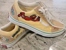 Vans — Elmo Vans L.m.t.w.g.r. Limited Edition W Sz 8 OR M Sz 6.5 Street — Sneaker — resale