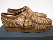 Clarks — 8.5US Clarks X Wu Wear Bespoke Wallabeeww Lo Limited Model Limited Edit — Sneaker — resale