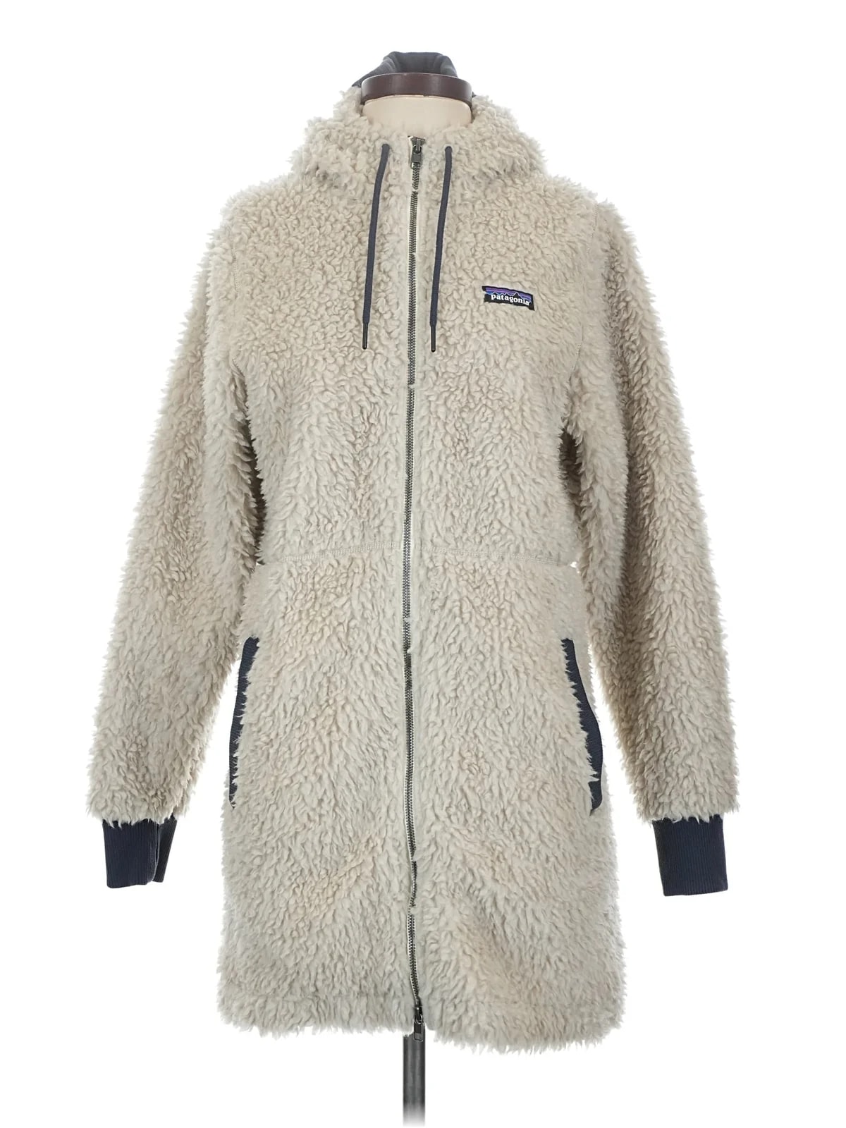 Patagonia — Patagonia 100% Recycled Polyester Coat — Clothing — resale