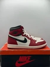 Air Jordan 1 Retro High OG (Worn) 3