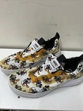 VANS — Vans UltraRange Rapidweld X Disney Mickey Mouse 10 — Sneaker — resale