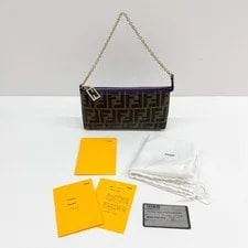 Fendi Flat Baguette Chain 4