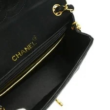 Chanel Classic Square Flap 17 184726 4