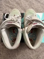 Size 8 - Nike SB Dunk Mid Widow 4