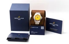 Breitling Avenger Seawolf Yellow Dial A17319 45mm Automatic 2