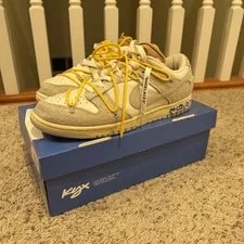 Off-White — Off-White Dunk Lot 39 — Sneaker — resale