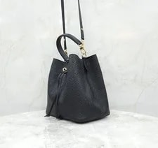 Louis Vuitton Neverfull Neo 155799713 2