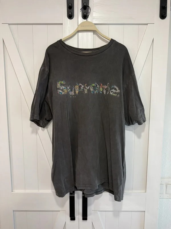 Supreme — Supreme Animals Embroidery TEE — streetwear — resale