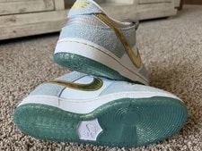 Nike SB Dunk Low Sean Cliver /White Gold DC9936-100 2