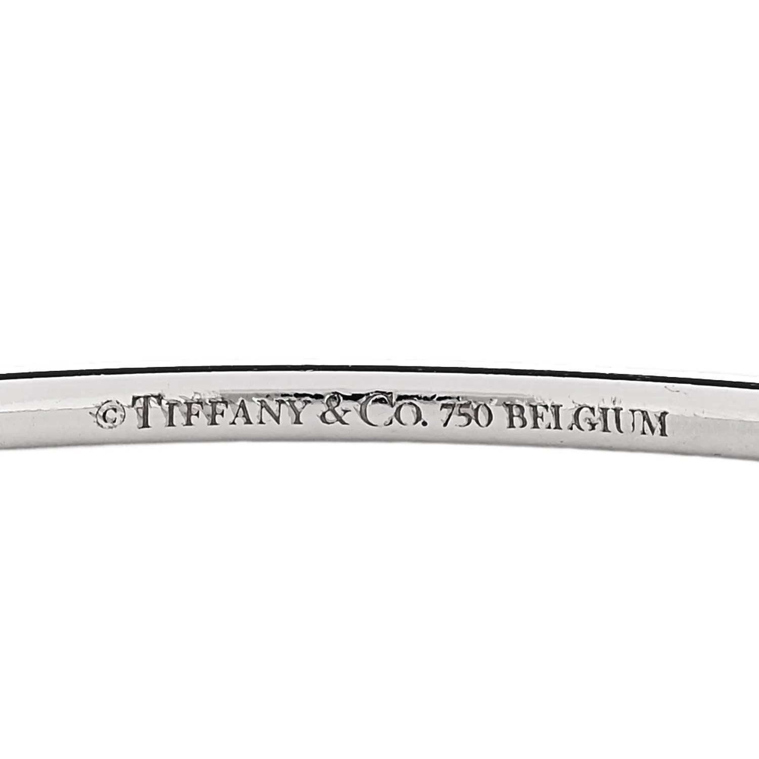 18K White Gold Metro Pave Bangle 3