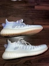 Yeezy 350 V2 “Mono Ice” | ’S Size 7 | OG Box 3