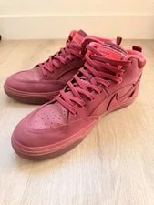 Nike SB Dunk High Leo Baker Dark Beetroot FQ7639-600 High Top 4