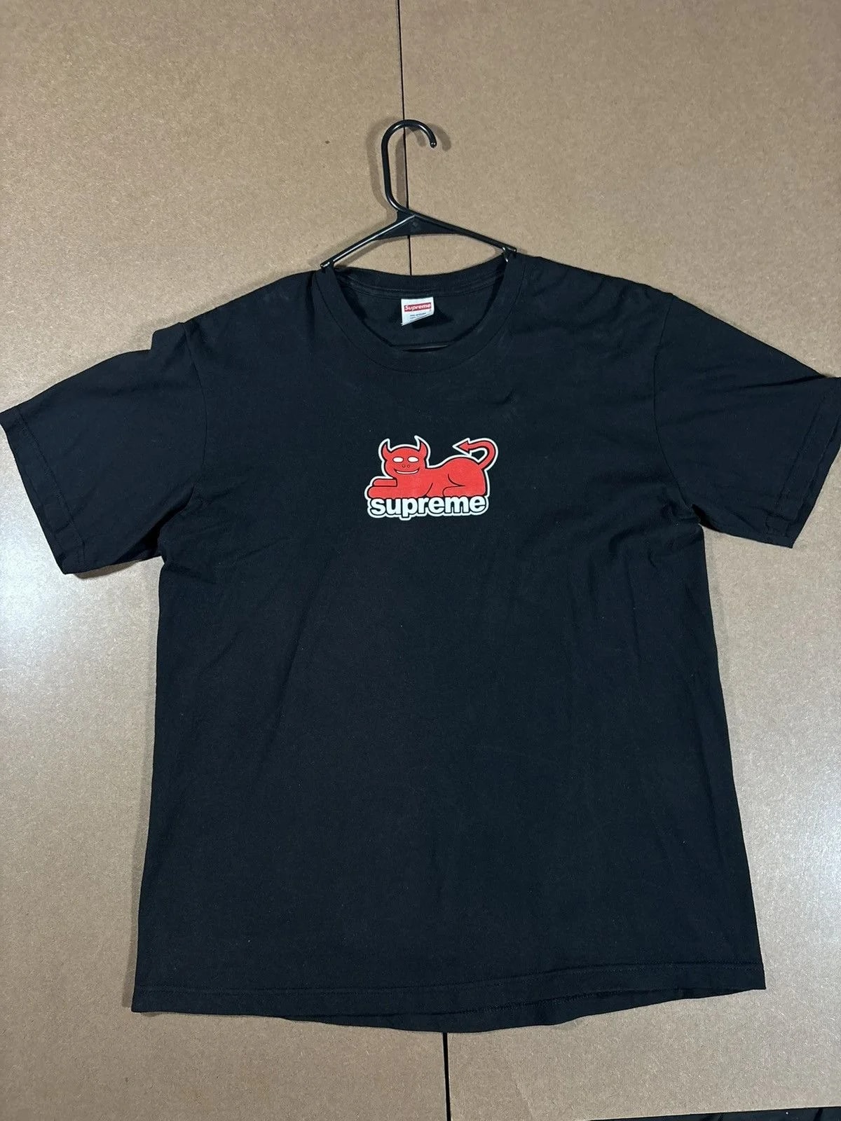 Supreme — Supreme Devil Tee Size M Made in USA — streetwear — resale