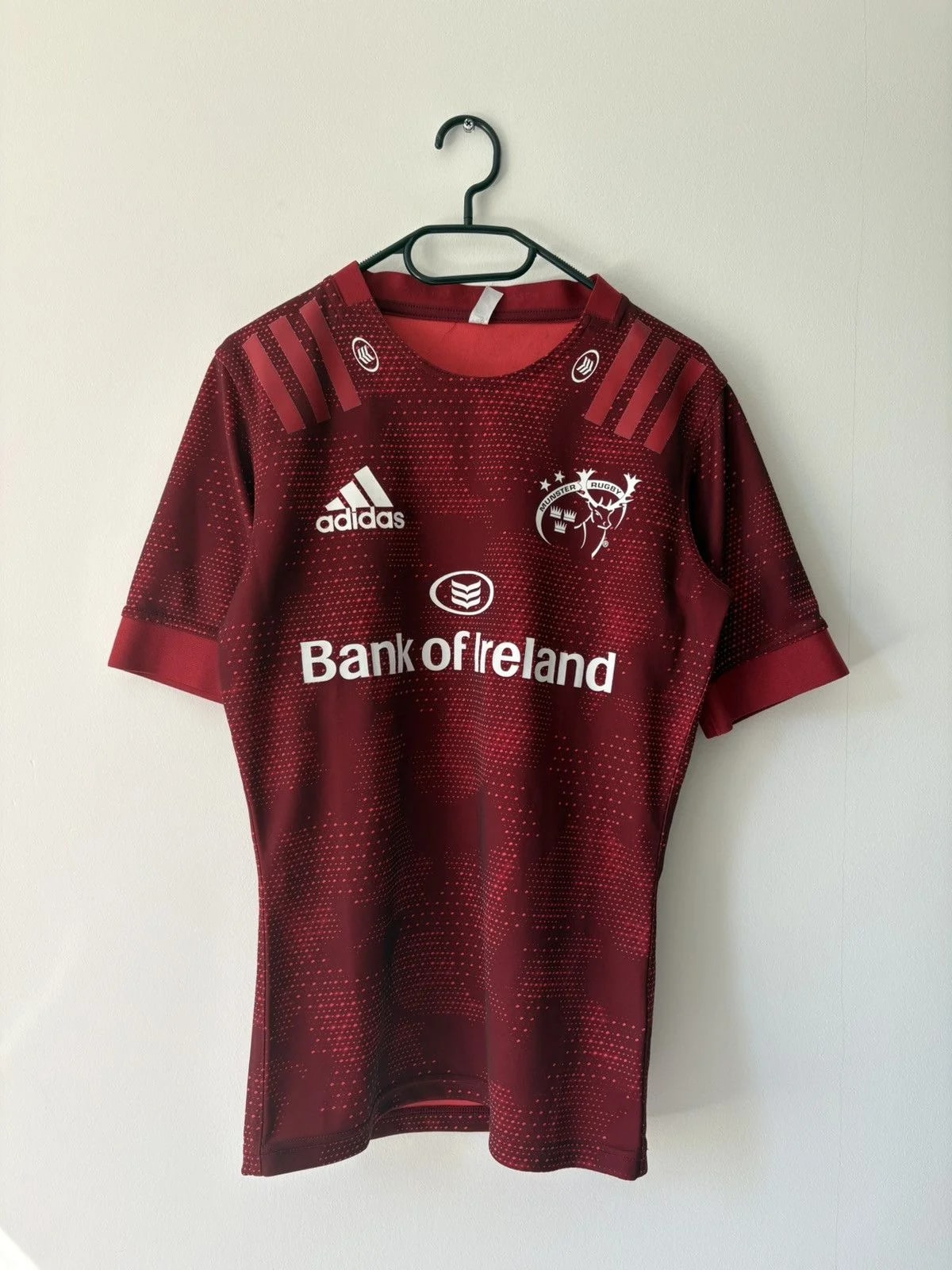 Adidas — Adidas Munster Rugby 2020 Ireland Retro Style — streetwear — resale