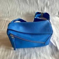 Loewe Puzzle Bum Small 2