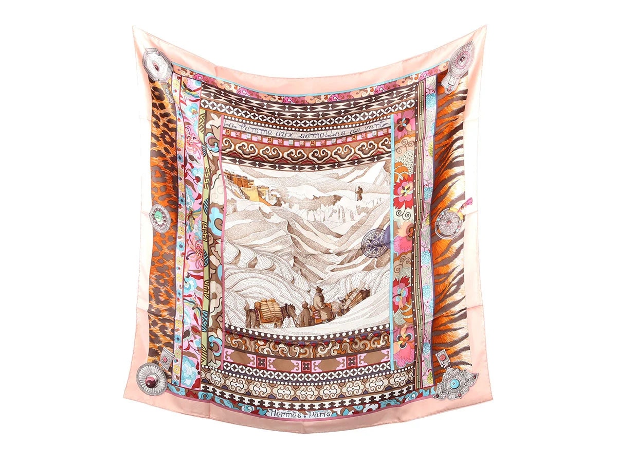 Hermès — Hermès les Femmes Aux Semelles de Vent Scarf 90cm — Accessory — resale