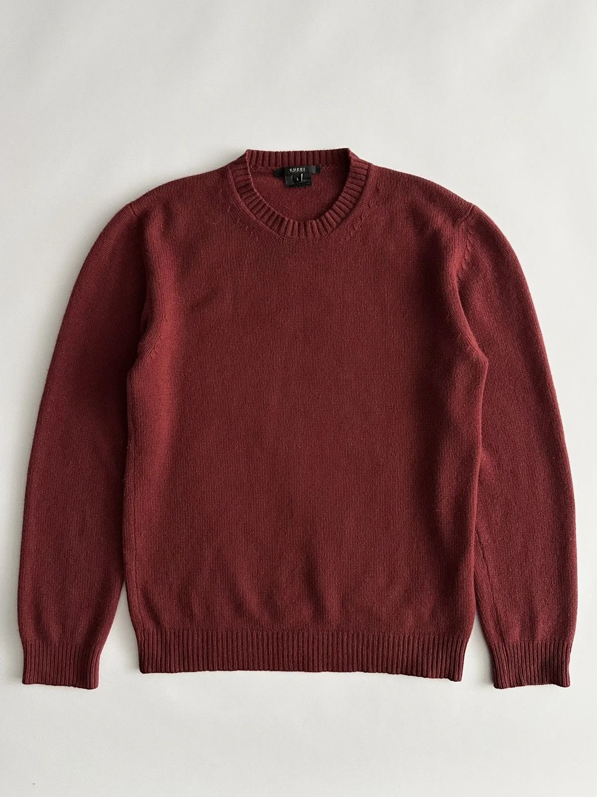 Gucci — Gucci 2000’s Sweater — streetwear — resale