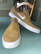 Nike SB Zoom Stefan Janoski Slip on Shoes Size 7 Golden 4