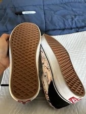 Vans X Limited Edition Peanuts Smack Low Top 4