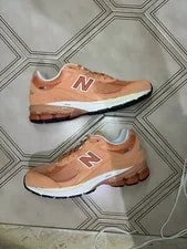 New Balance — New Balance NB M2002R M2002RFJ — Sneaker — resale