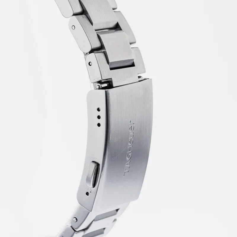 TAG Heuer Aquaracer 300M Calibre 5 WAY2111 3